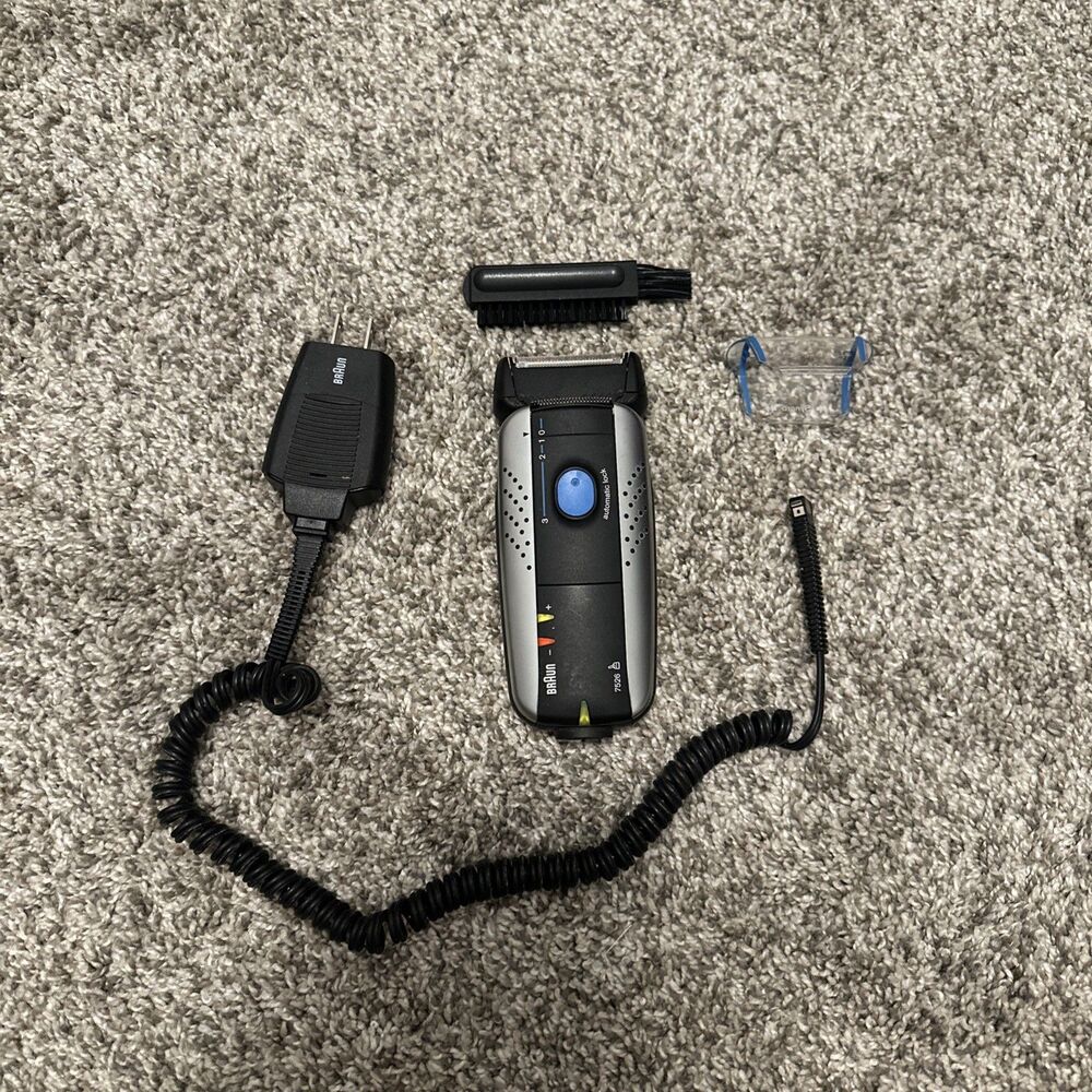 Braun 7526 Cordless Rechargeable Shaver With Case And Charger Tested Working